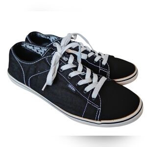 Black Vans canvas classic skate sneakers lace up size 10